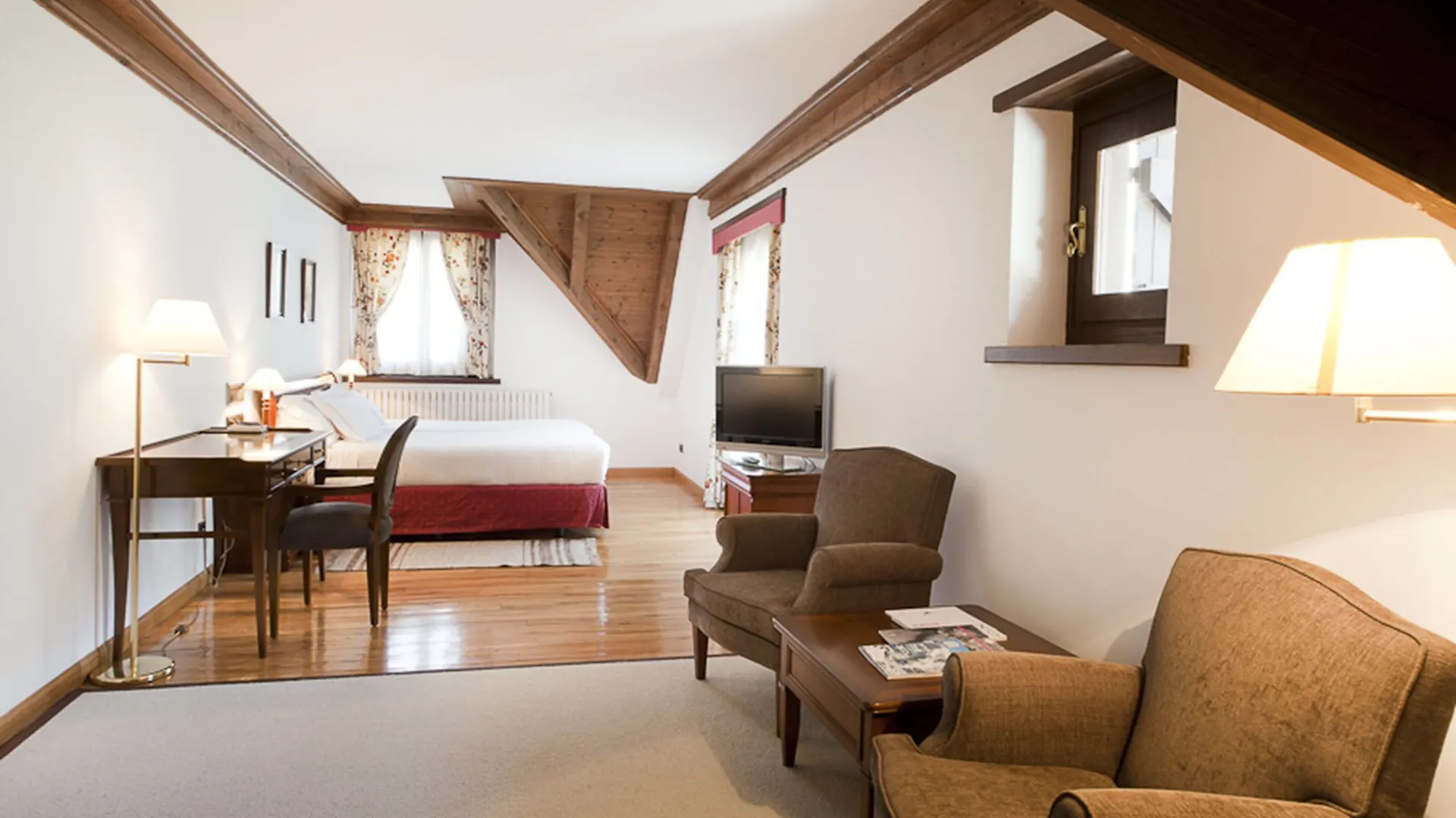 Melia De Tredos Hotel 4*,